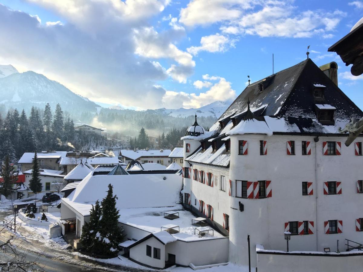 Family Hotel Schloss Rosenegg Fieberbrunn Kültér fotó