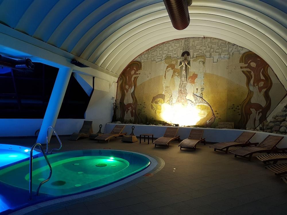Family Hotel Schloss Rosenegg Fieberbrunn Kültér fotó
