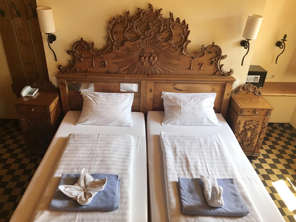 Family Hotel Schloss Rosenegg Fieberbrunn Kültér fotó
