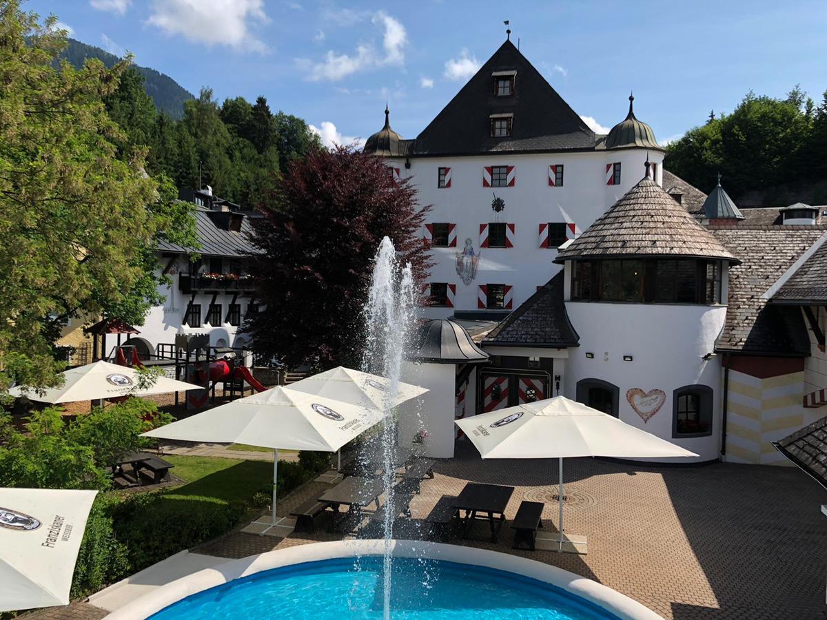 Family Hotel Schloss Rosenegg Fieberbrunn Kültér fotó