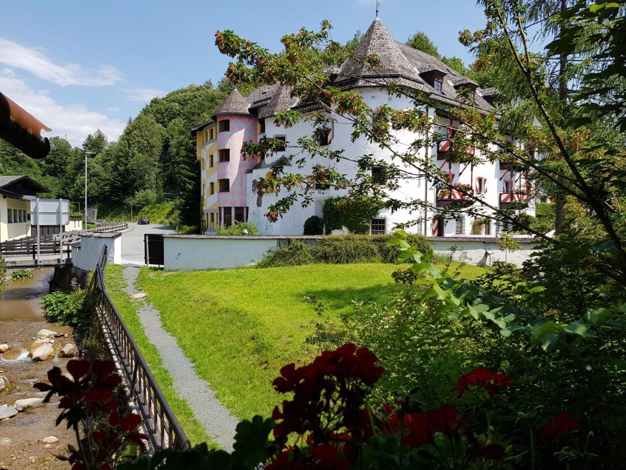 Family Hotel Schloss Rosenegg Fieberbrunn Kültér fotó